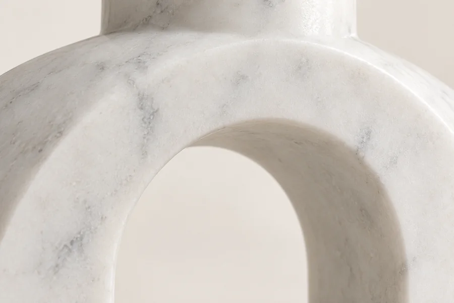Arch Bridge Marble Candle Stand — close view of the arch opening beneath the socket